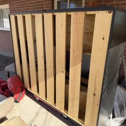 Queen Bed And Dining Table