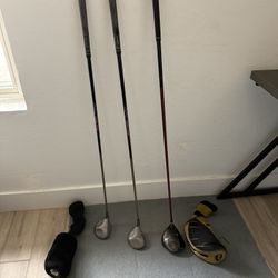 Golf Clubs 