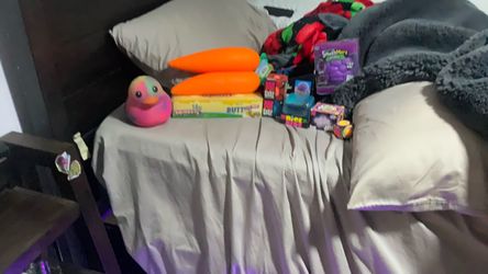 Squishy and needohs