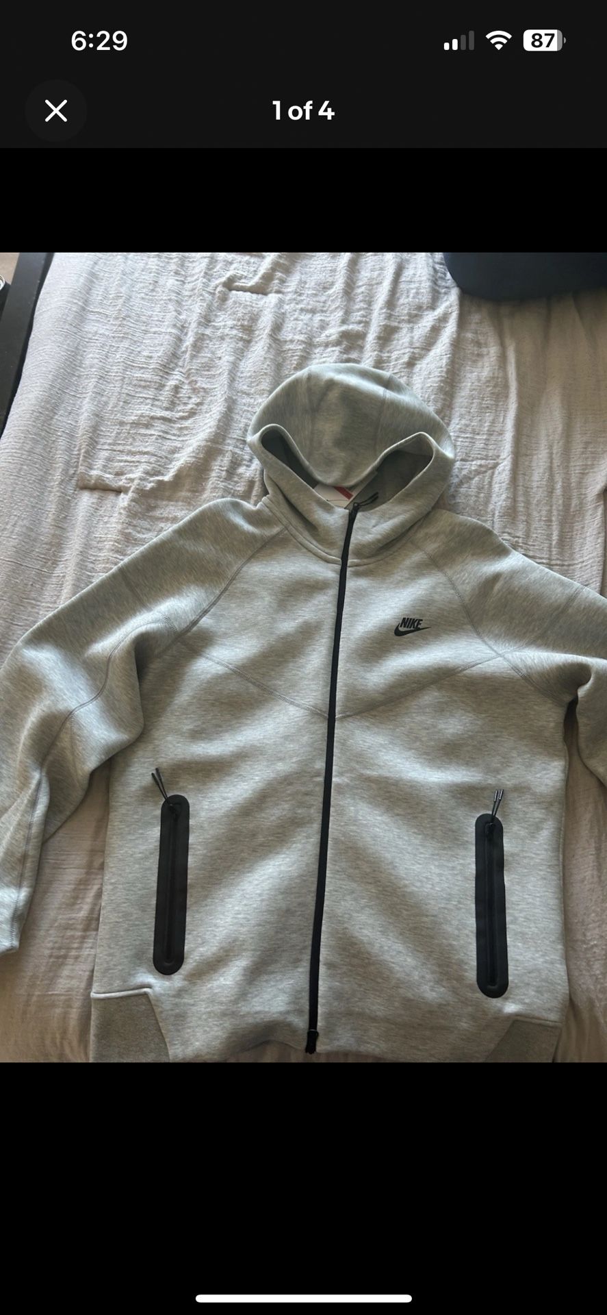 Nike Tech Fleece (Large). NwT.