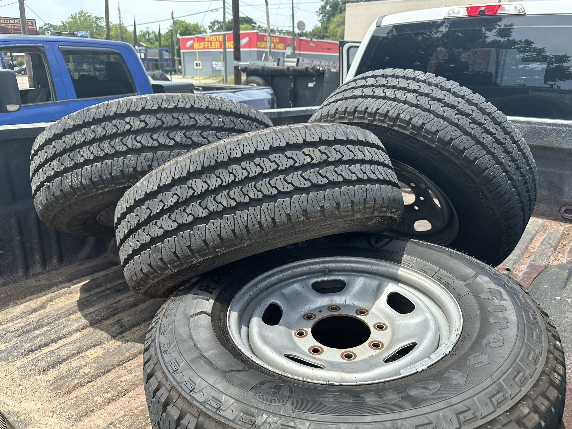 Ford F250 F-350 F350 F-250 8 Lug 17 Inch Wheels Rims And LT 265/70/17 Firestone Tires