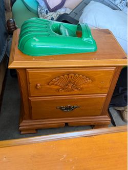 Night stand