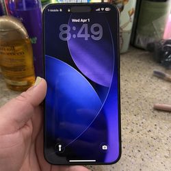 iPhone 15 pro max in Black