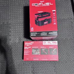 Milwaukee Packout Vacuum 2.5gl With Accessories Tips