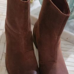 Dansko Brianne Boots Waterproof  Size 40 ( 9.5- 10