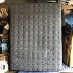Sealy Performance Queen Mattress