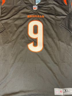 Joe Burrow Autographed Nike Black Vapor Limited Jersey for Sale in Fresno,  CA - OfferUp