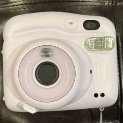 Fujifilm Instax Mini 11 Instant Camera - Lilac Purple