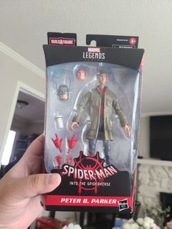 Peter B. Parker Spider-Man Into the Spider Verse Marvel legends Stilt-man build a figure.