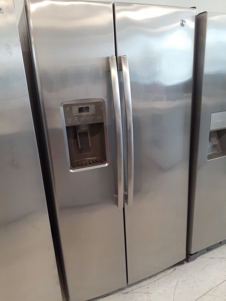 Ge stainless steel side by side refrigerator used good condition with 90 day's warranty