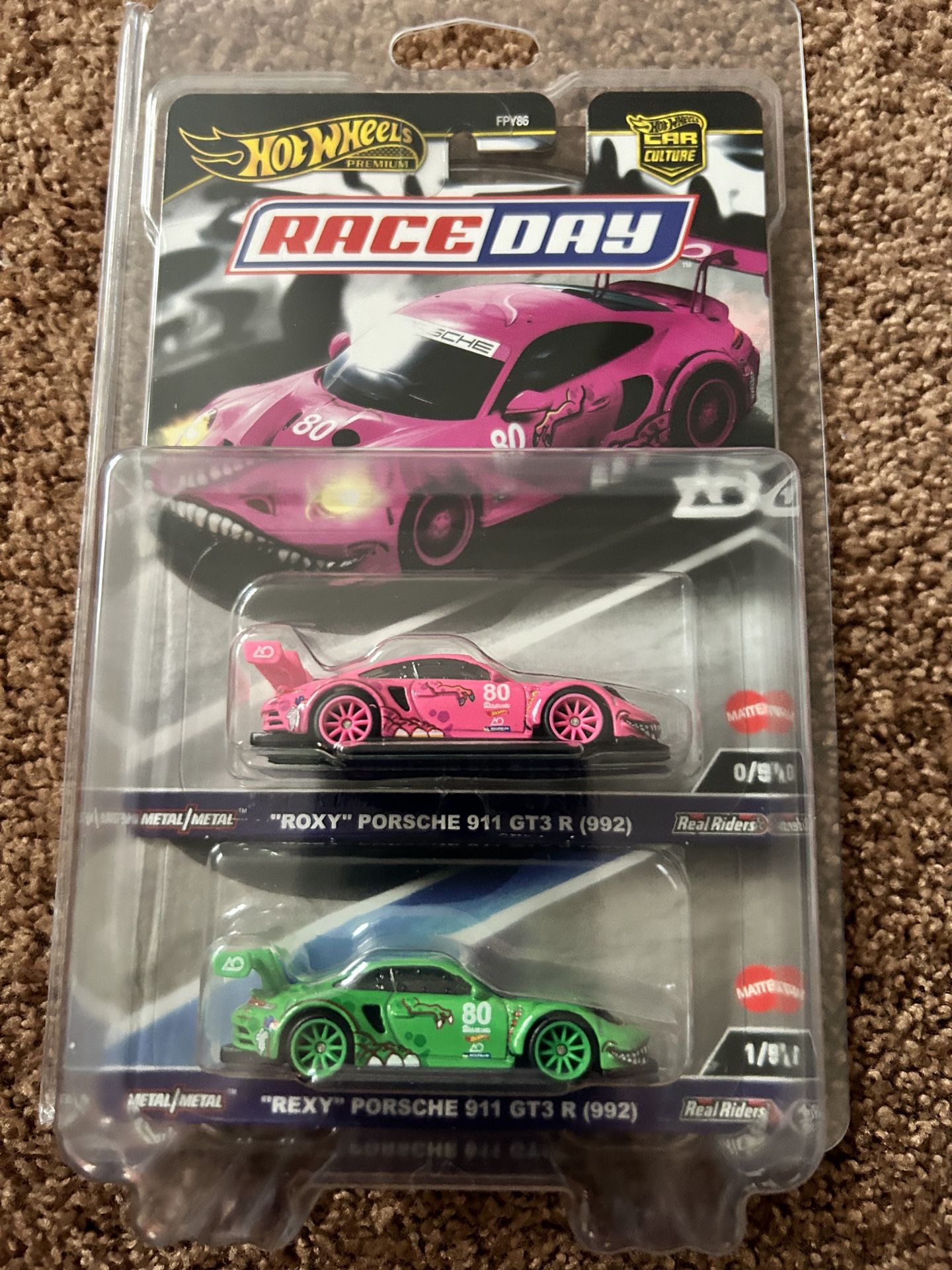 Hot Wheels Car Culture Rexy & Roxy