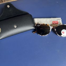 Brand new Rayban sunglasses 