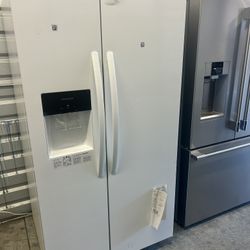 ✨ BRAND NEW FRIGIDAIRE SIDE-BY-SIDE REFRIGERATOR ✨