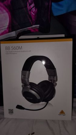 Behringer Bluetooth headphones with mic