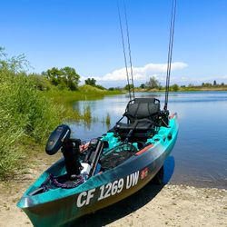 Old Town Sportsman Autopilot 136  