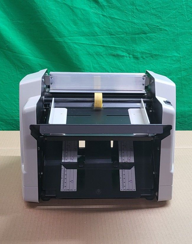 Martin Yale
AUTOFOLDER