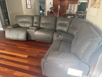 Gray sectional couch with three working recliners