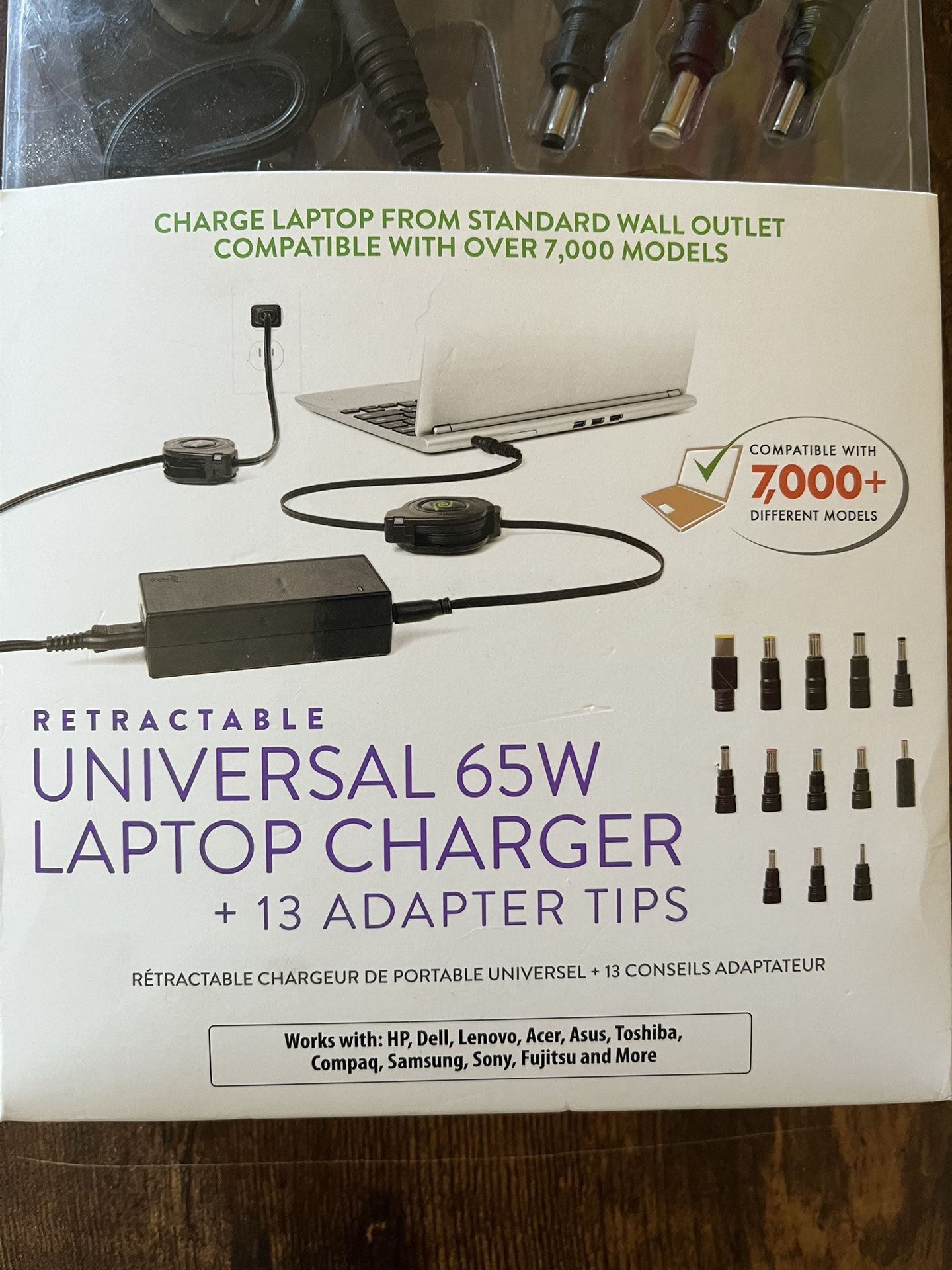 New, Retractable Universal Notebook Charger