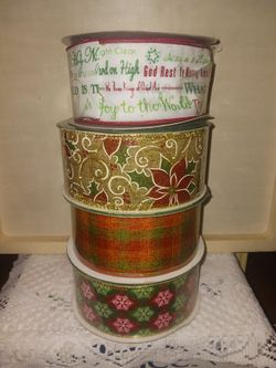 Bundle of 4 new rolls of holiday ribbon