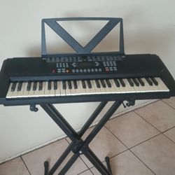 Huntington 61 Key Electric Keyboard Black,  Keyboard Stand, and Music Stand