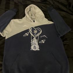 Hoodies Hats Makeup