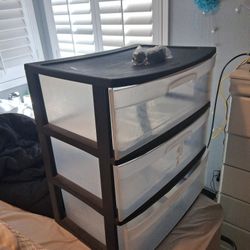 Portable Mini Dresser
