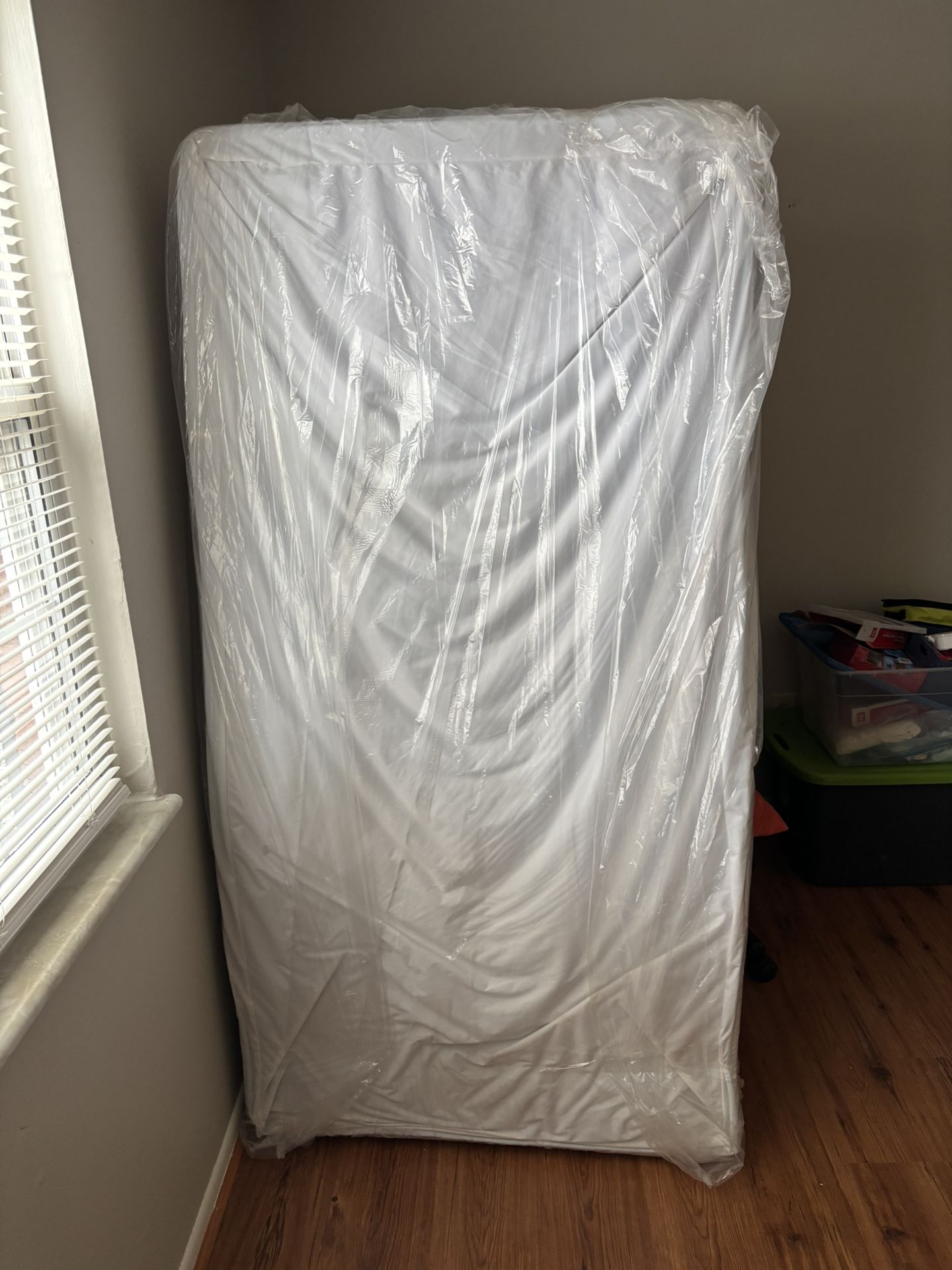 Twin mattress w/ cover