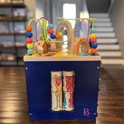 B YOU ZANNY ZOO activity Cube 