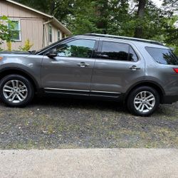 2011 Ford Explorer