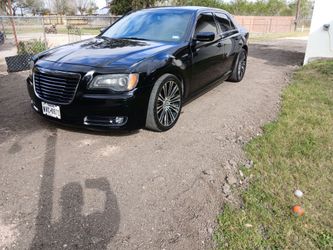 2014 chrysler 300s