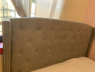 Tufted grey headboard ONLY PICK UP TODAY ONLY