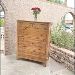 IKEA Hemnes Dresser 