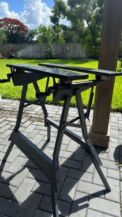 Black & Decker Workbench Adjustable Vice Painted