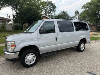2008 Ford E-350 SD