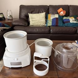 Cuisinart Ice Cream Maker With Additional Ice Cream Bowl