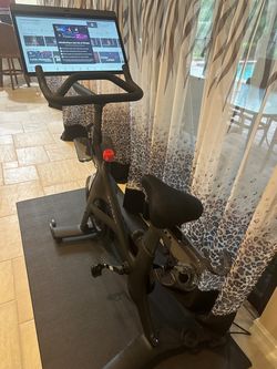 2020 Peloton Bike Plus - Very Good Condition w/ Extras - Naples, FL