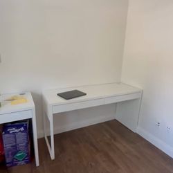 IKEA Micke Desk 