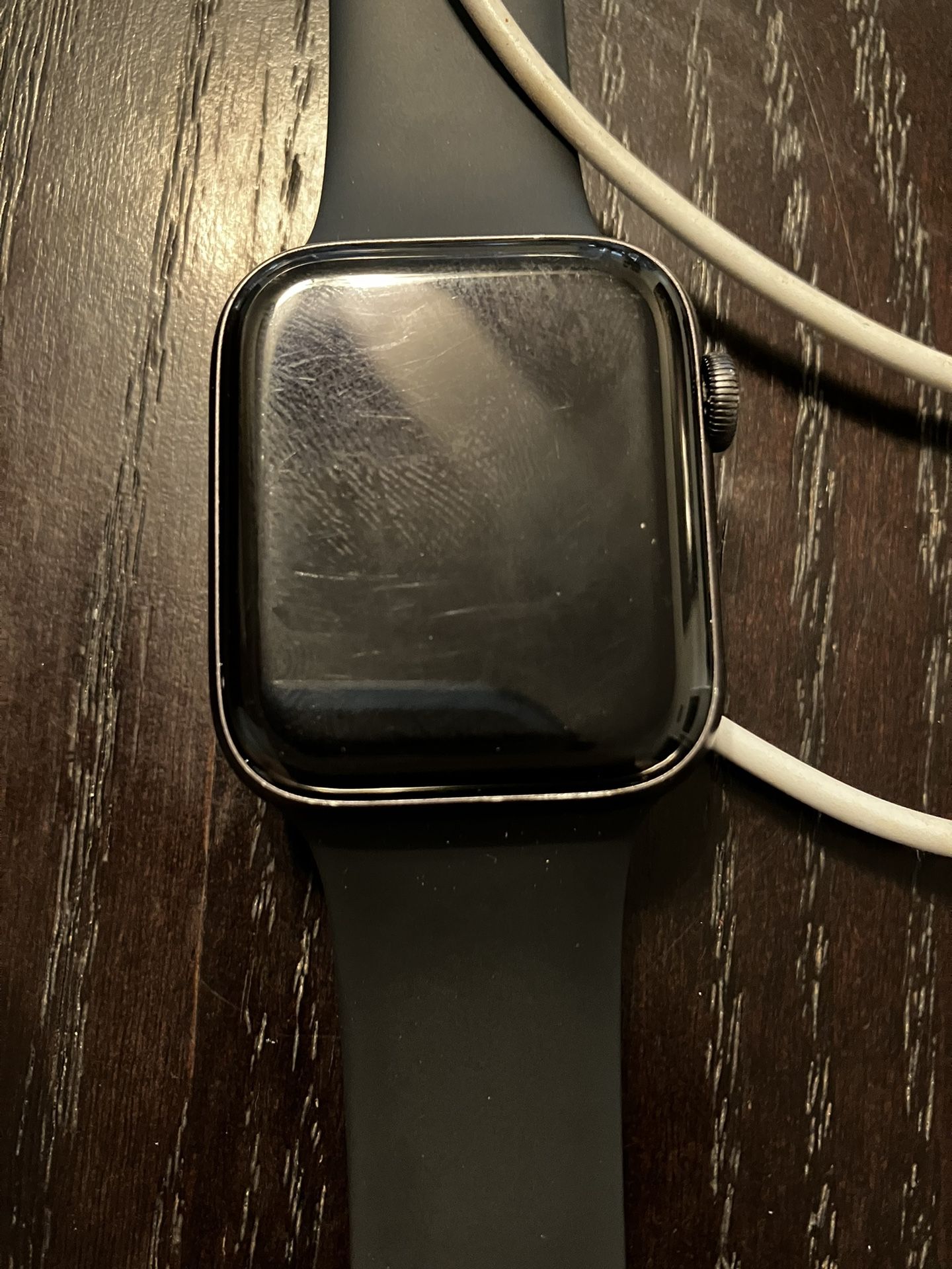 Two Apple Watches Series 5 44mm