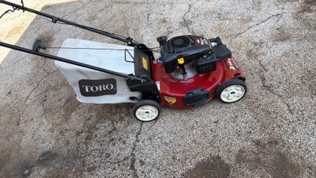 Maquina toro para cortar zacate
