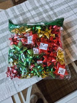 Christmas Present Bows