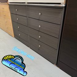 New Grey Wood 8 Drawer Dresser With Silver Trim 