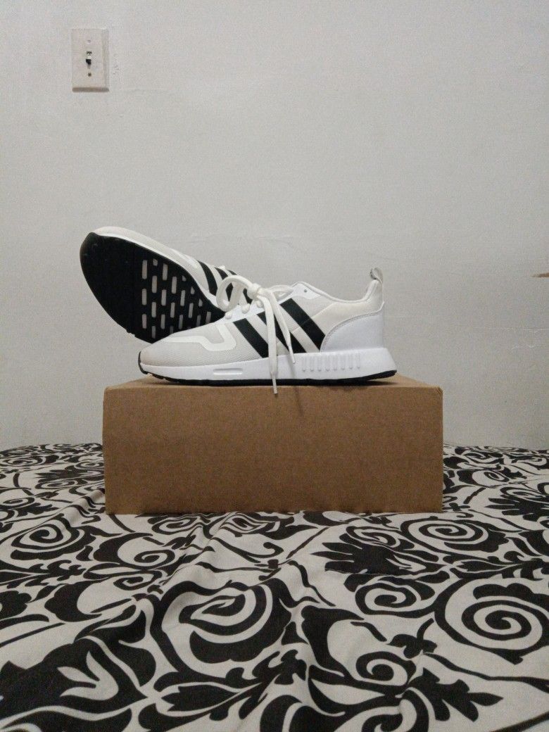 Adidas White Sneakers 7.5