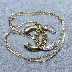 Solid 14k Gold Chanel Pendant With 14kTri Color Necklace 