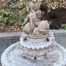 Concrete Vintage Water Feature