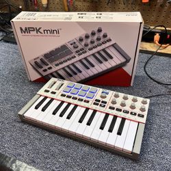 AKAI MPK Mini IV - Like New with Box! Basically Brand New!