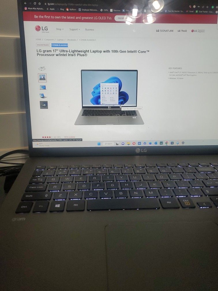 LG Gram Ultra Thin ULTRA LIGHT 17" Laptop.