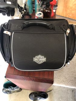 Harley Davidson Luggage rack bag for Sale in Bonney Lake, WA