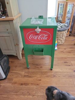 Coca Cola Ice Chest - Please No LOW offers, only Serious Buyers