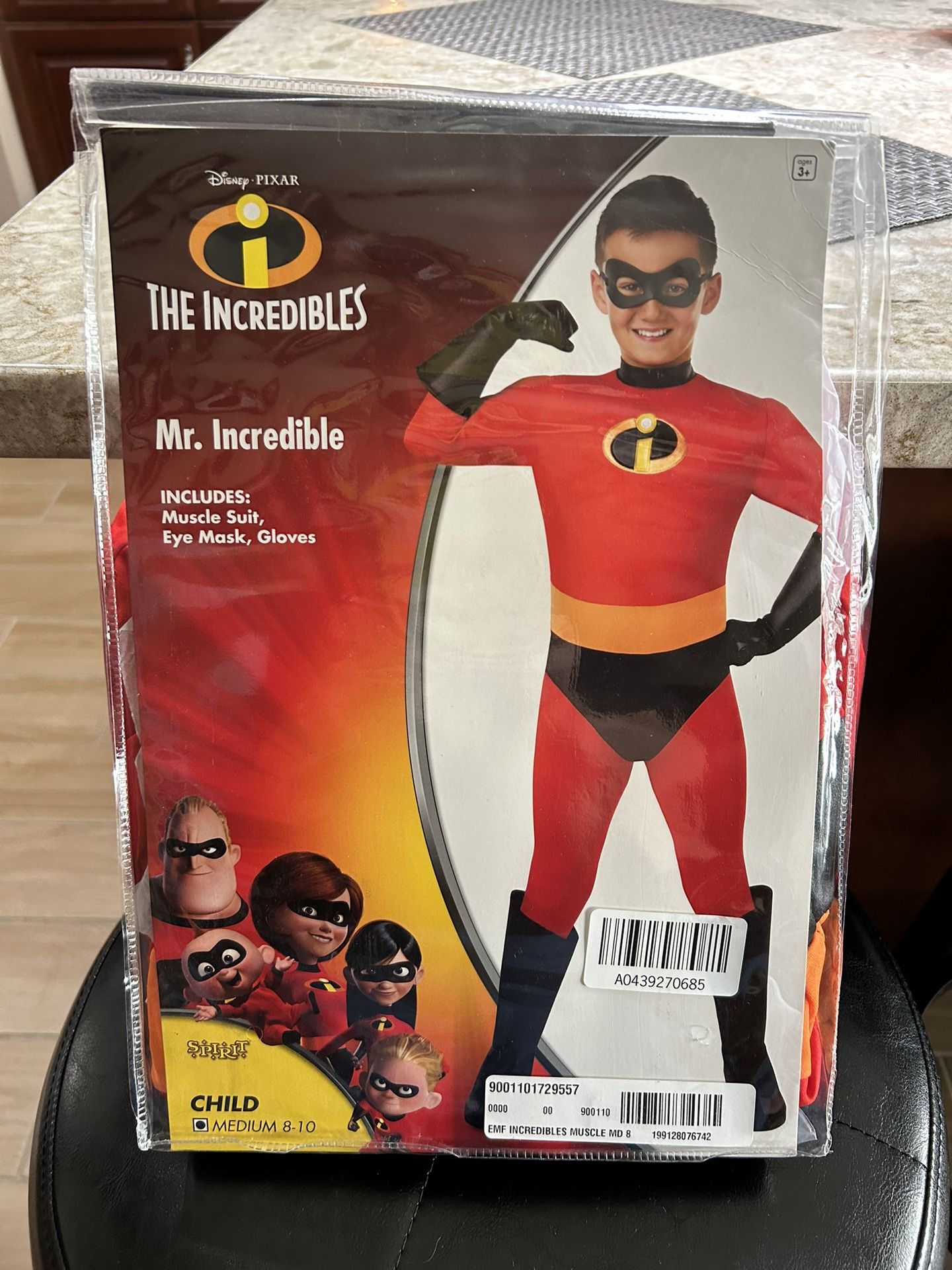 DISNEY PIXAR : Incredible “MR INCREDIBLE “