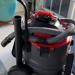 Rigid Shop Vac RT-1600